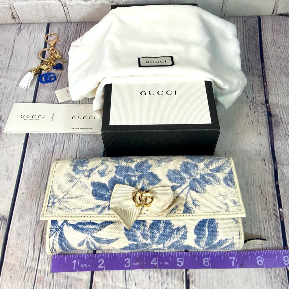 Gucci Marmont blue floral canvas wallet crossbody w/box, dust bag & bag charm - Picture 16 of 16